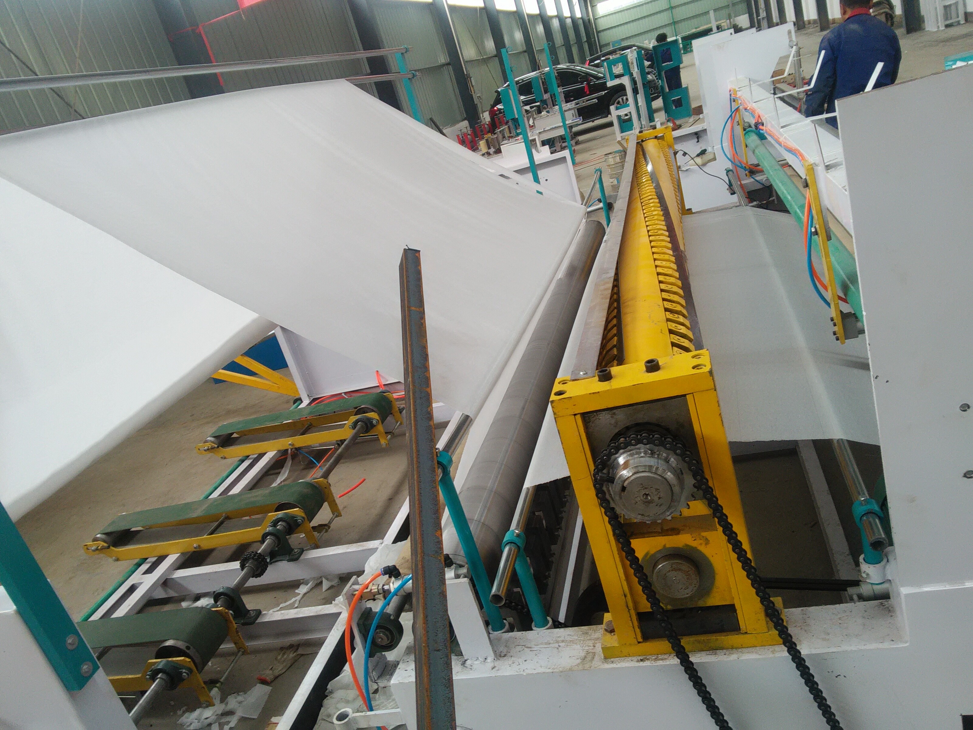 衛生紙加工設備一天能出多少提紙