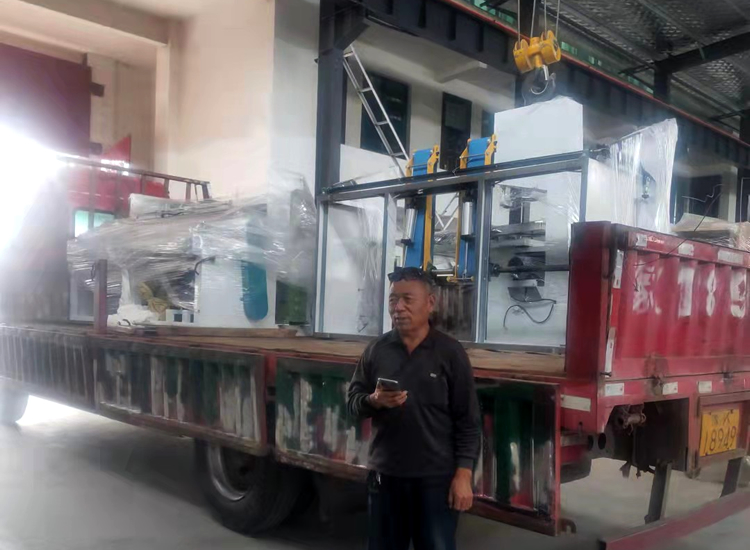 河南省臨潁縣大郭鄉路西村客戶王經理2.jpg 河南省臨潁縣大郭鄉路西村客戶王經理2.jpg